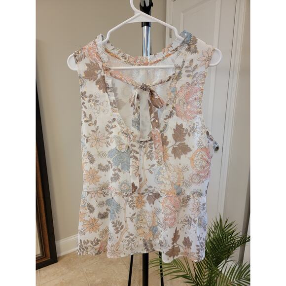 Loft Shimmer Floral Peplum Tie Back Tank - Picture 3 of 4